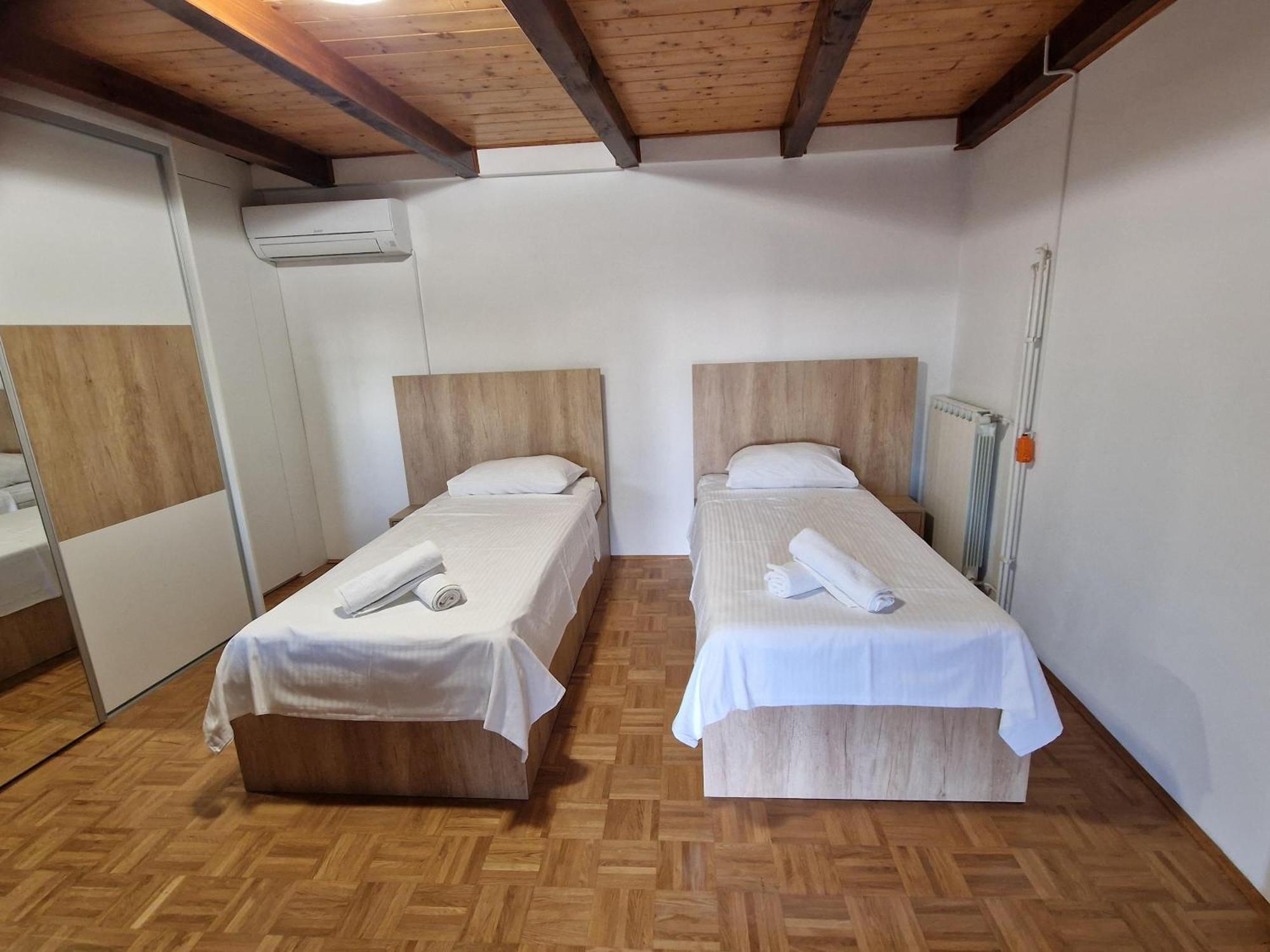 Apartma Nika Pobegi Exteriér fotografie